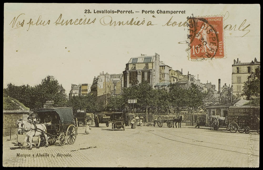 Ville-de-Levallois-Une-rue-pleine-de..