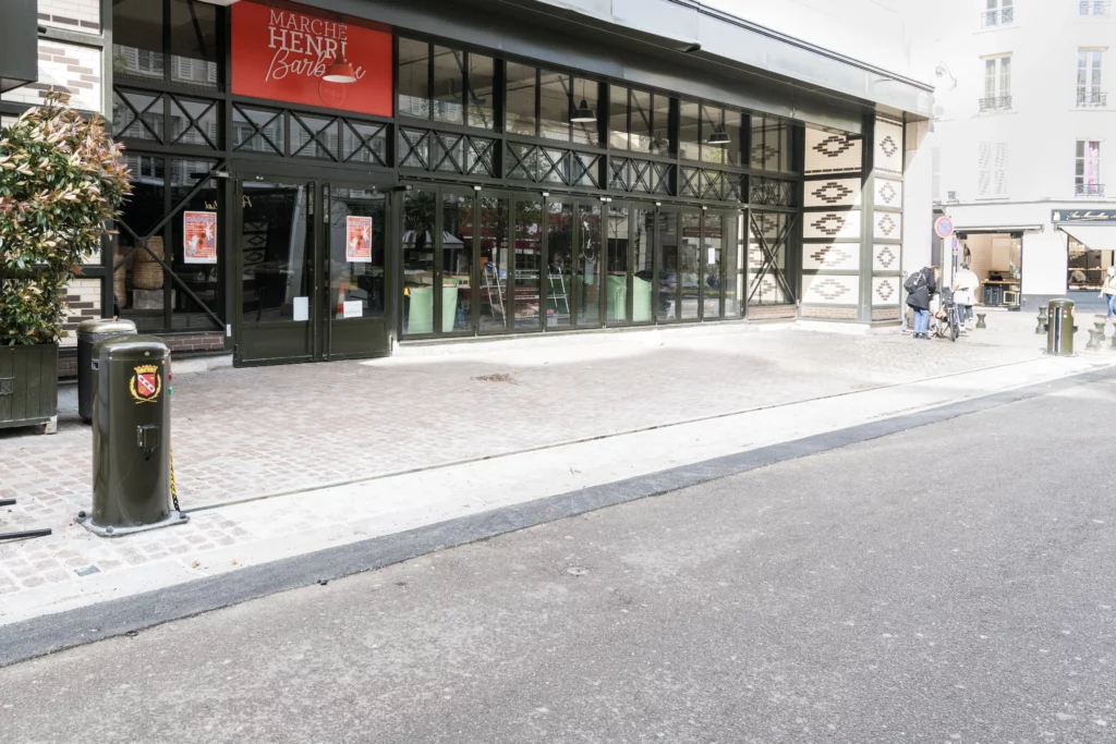 Levallois VOIERIE BORNES 001